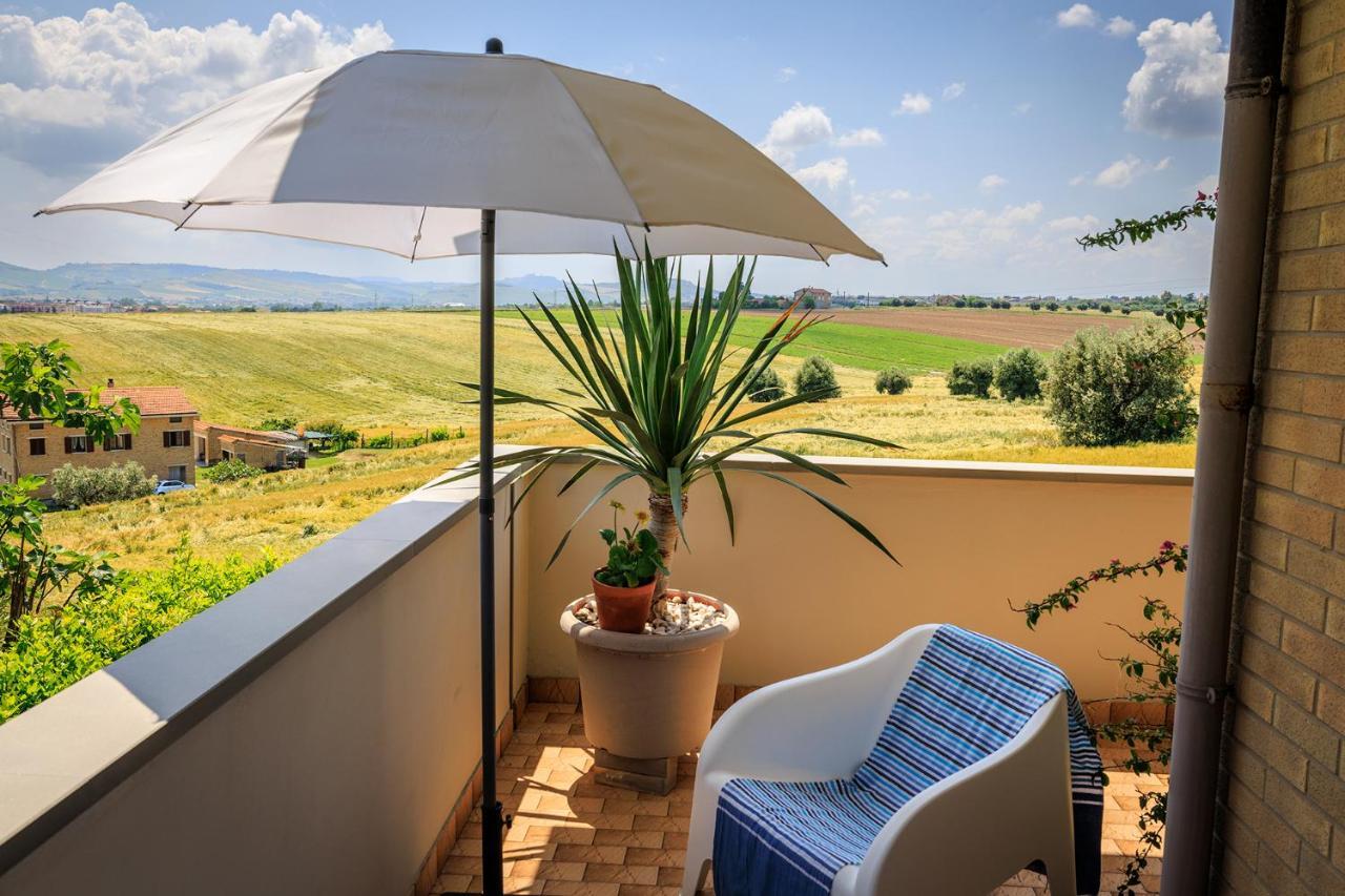 B&B Il Tiglio Porto SantʼElpidio Eksteriør billede